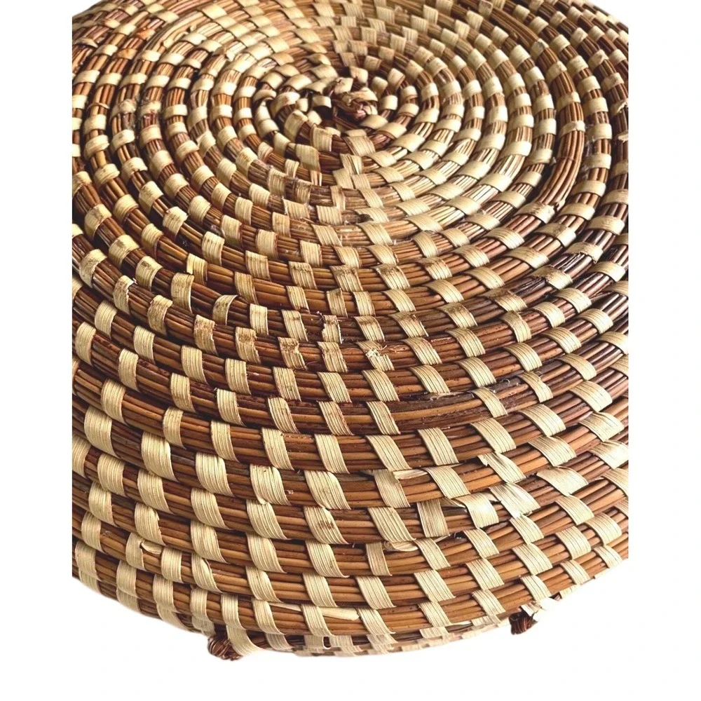 N/A beautifully handcrafted